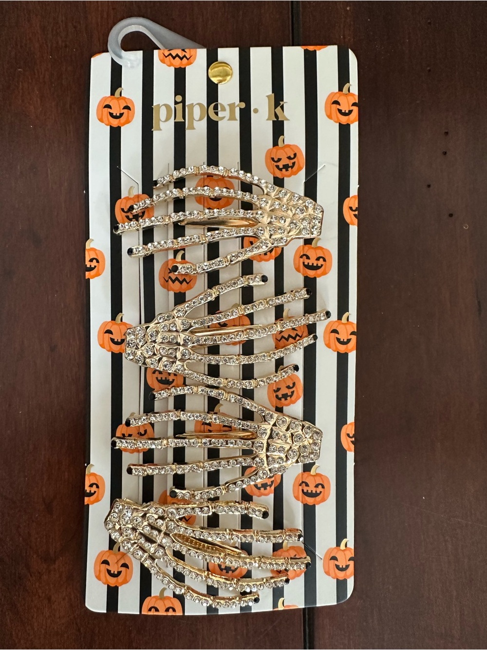 piper·k Rhinestone Skeleton Hand Hair Clips - gold